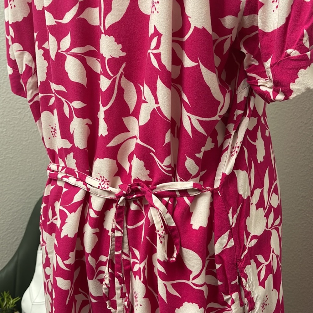 Floral Pink Dress with Pockets - Picture 8 of 13